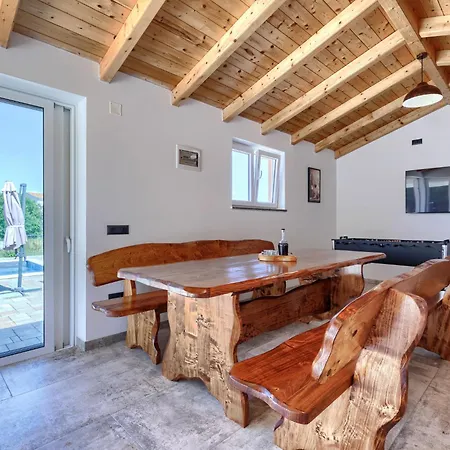 Fortuna By Interhome Сasa de vacaciones