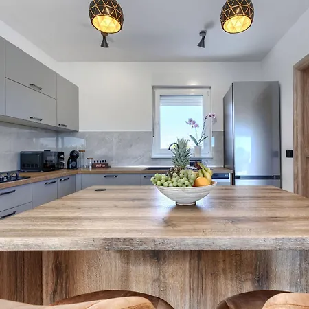 Fortuna By Interhome * Labin (Istria)